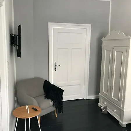 Homelig Altstadt 4 *